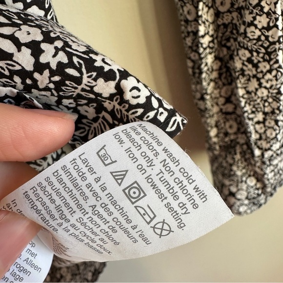 J. Crew Black and White Floral Button Down Top S - Picture 7 of 11